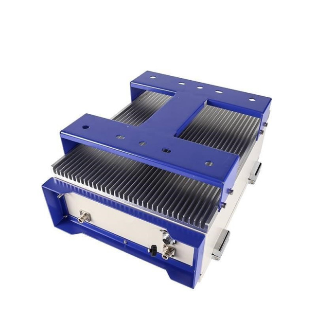 Усилитель PicoCell 1800/2000/2600 BS40 Усилитель PicoCell 1800/2000/2600 BS40