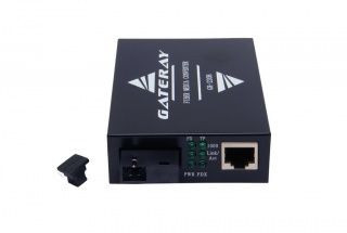 Медиаконвертер Gateray GR-220B WDM 10/100/1000Base-TX/1000Base-FX, TX 1550 нм/RX 1310 нм, SC, 20 км Медиаконвертер Gateray GR-220B WDM 10/100/1000Base-TX/1000Base-FX, TX 1550 нм/RX 1310 нм, SC, 20 км